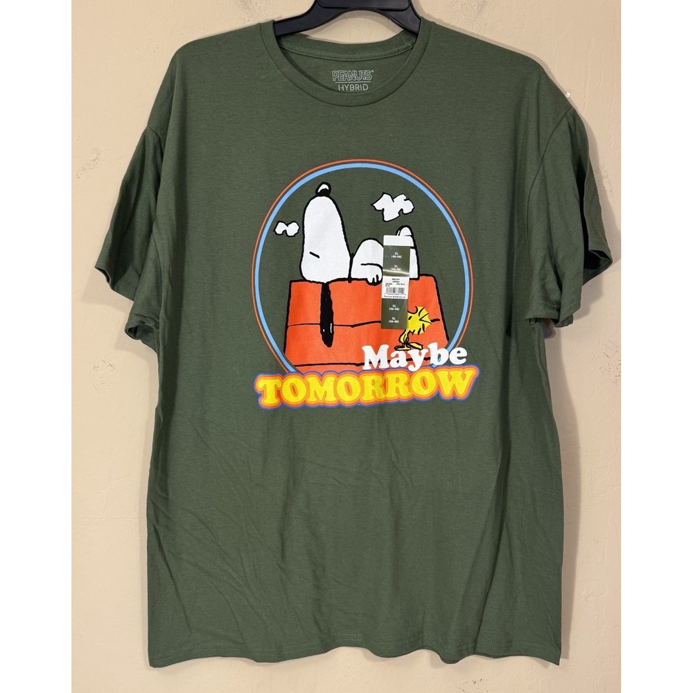 Peanuts Snoopy T-Shirt‎ Men size XL Maybe Tomorrow Green Short-Sleeve Shirt NEW